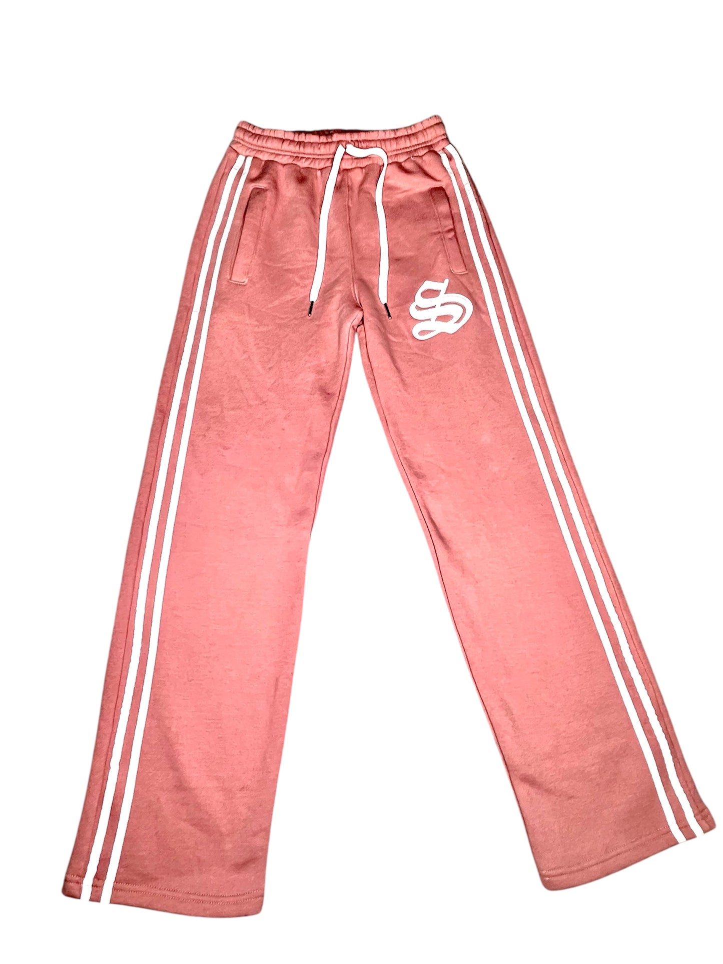 CROPPED PINK HOODIE & SWEATPANTS.